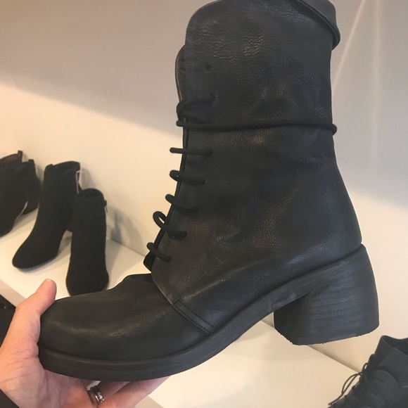 P Monjo boots RARE - Picture 2 of 6